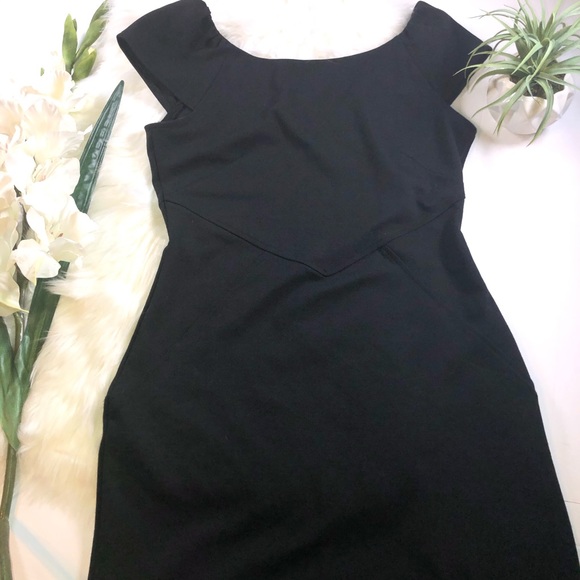 Gap Black Cap Sleeve Little Black Dress Zipper - Picture 2 of 9
